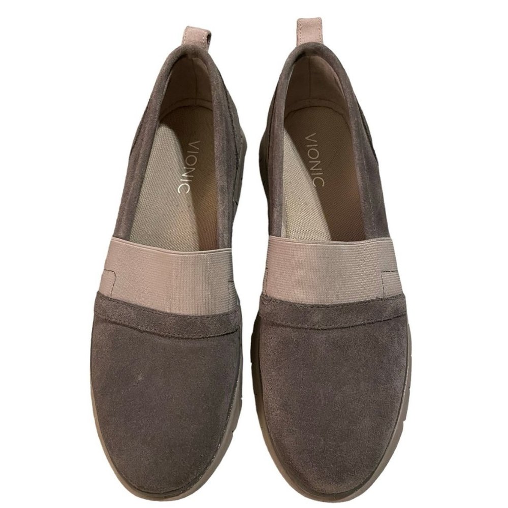Vionic Women's Gray and Tan Sneakers